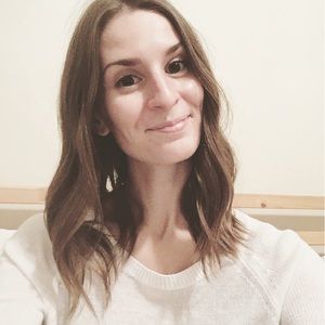 Meet your Posher, Angie